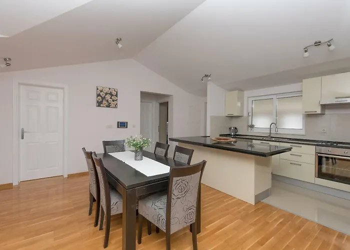 מלון דירות Naja - Exklusiv 3*