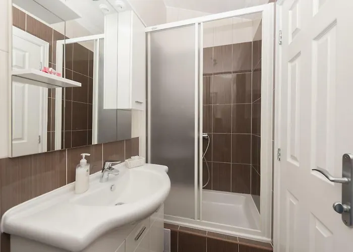 מלון דירות Naja - Exklusiv מאקרסקה