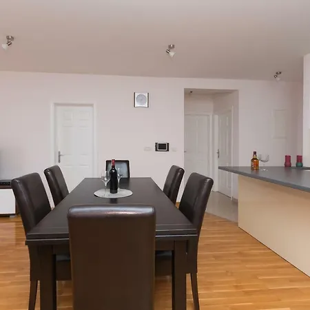 Aparthotel Naja