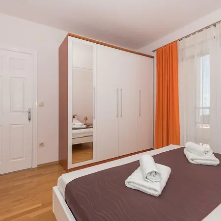 Naja Aparthotel Makarska